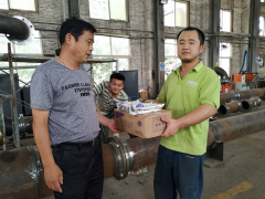 炎炎夏日送清涼 絲絲關(guān)愛(ài)系深情