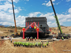 因泰萊參與實施程海應急補水工程一級浮船泵站——濤源號順利驗收