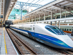 牛年再傳喜訊！英威騰電源牽手軌道交通開啟“永不間斷的旅行”