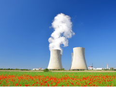 芳菲三月，春風(fēng)起，喜自來！英威騰HT33系列在同行業(yè)中脫穎而出