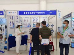 直擊現場丨榮威電子攜RW-20型浮筒液位計、LU型超聲波液位計精彩亮相淄博石油化工展