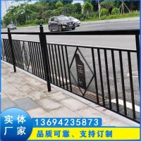 龍門新式人行道護(hù)欄 縣道大街隔離欄 道路分離欄桿