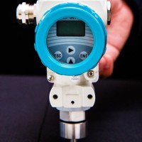 上海錕鵬_熱式流量開關(guān)_流量開關(guān)